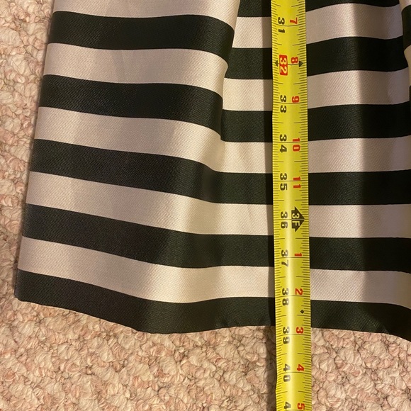 Lord and Taylor dress size 6 - Picture 9 of 17